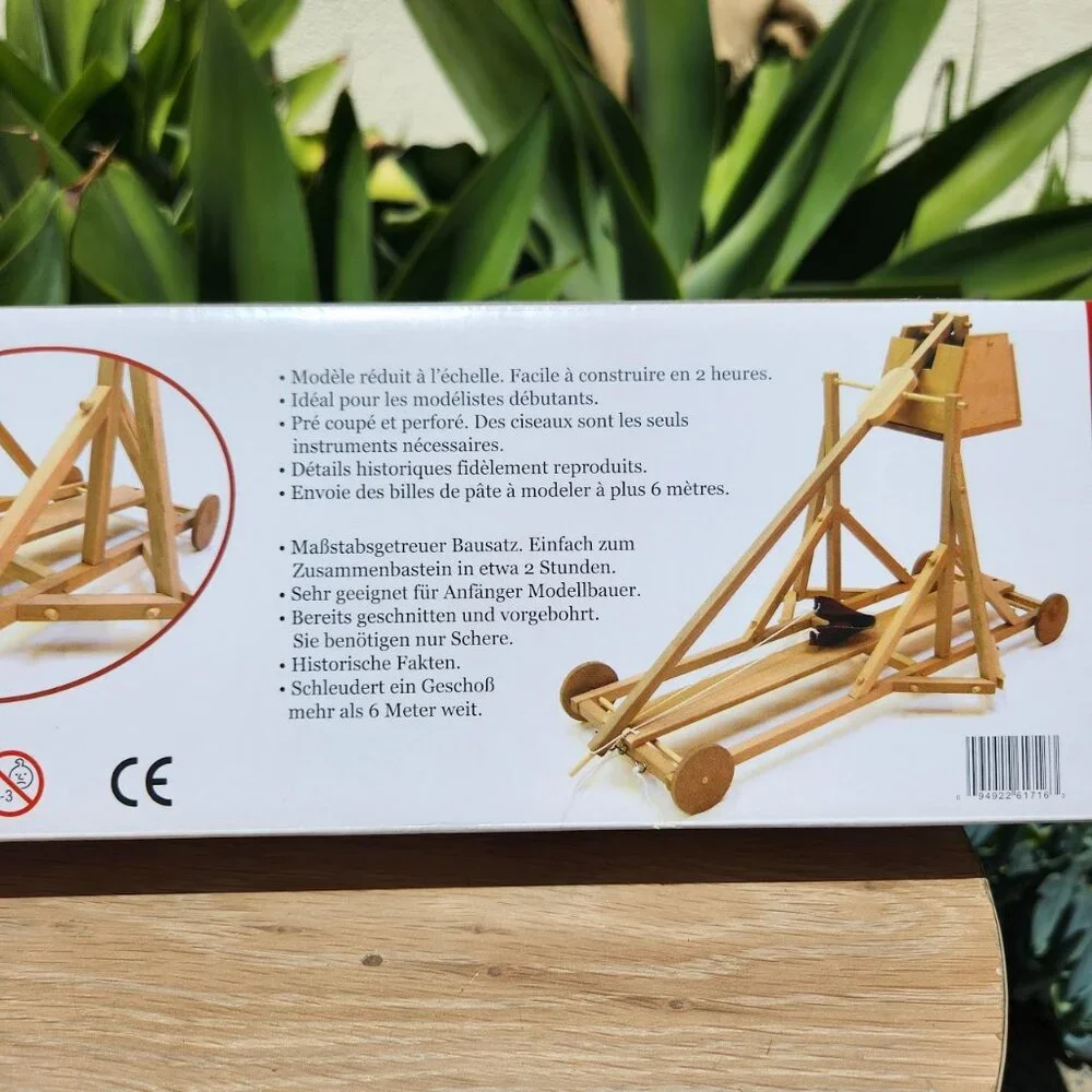 NEW Pathfinders Medieval Trebuchet Siege Engine Catapult Building Set Kit Craft